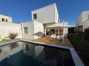 Villa d'architecte aux portes de la mer